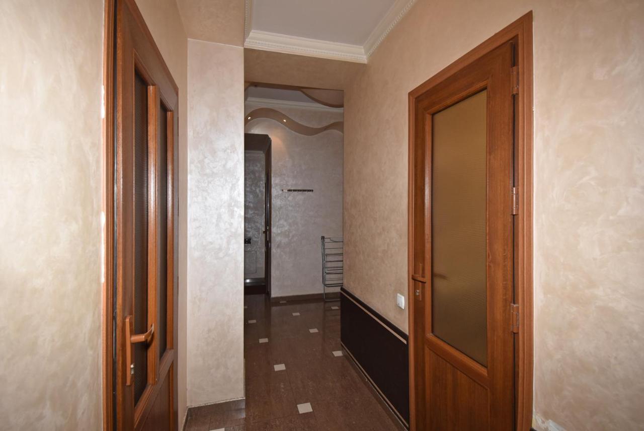 Armenak Apartment 5-Комнатная Yerevan Exterior photo