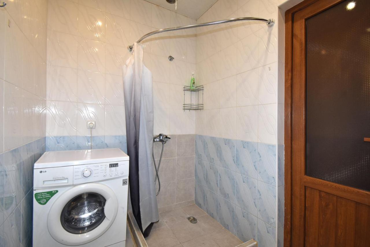 Armenak Apartment 5-Комнатная Yerevan Exterior photo