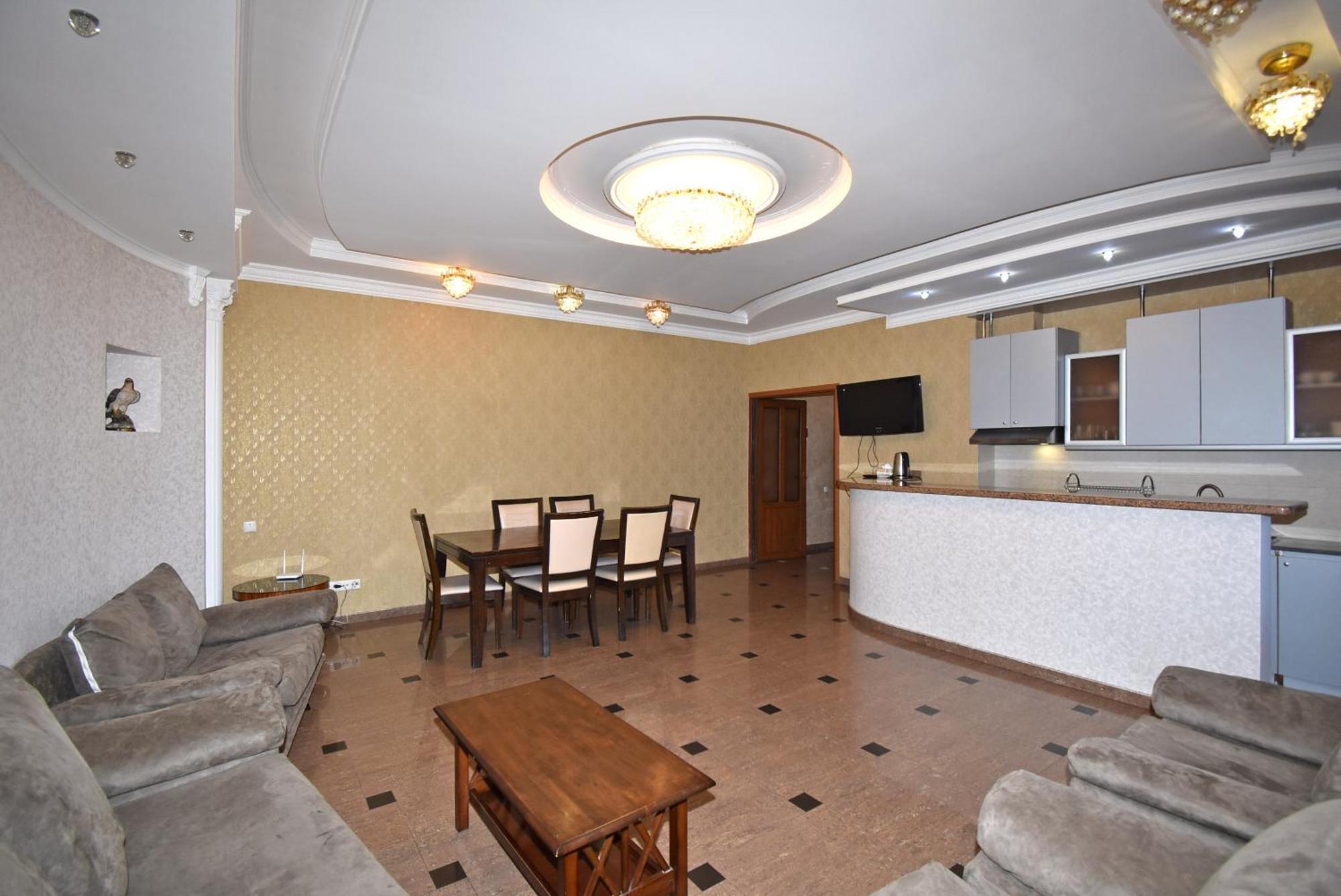 Armenak Apartment 5-Комнатная Yerevan Exterior photo